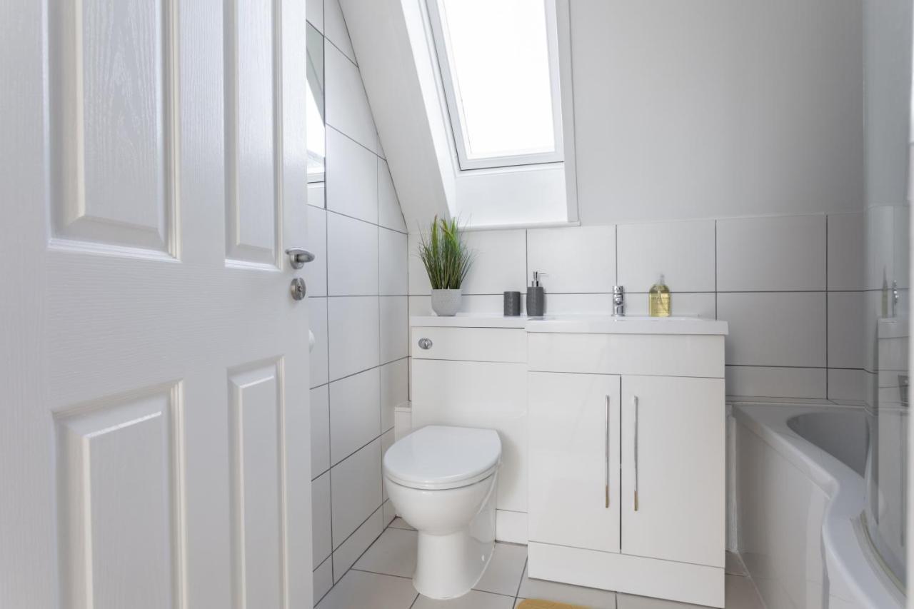 Castle Reach Apartment Колчестър Екстериор снимка