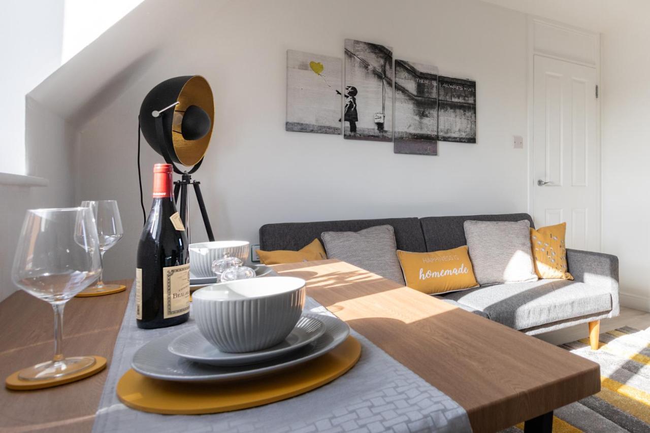Castle Reach Apartment Колчестър Стая снимка