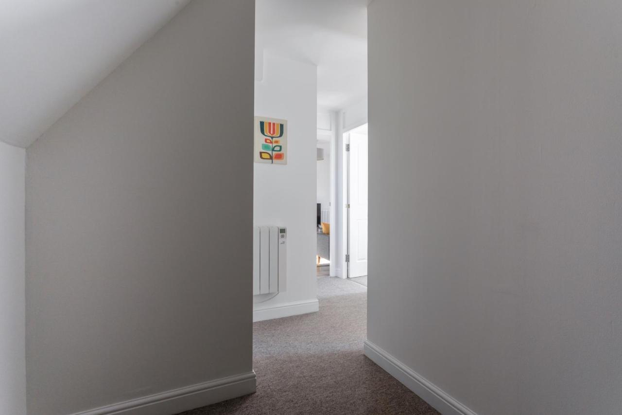 Castle Reach Apartment Колчестър Стая снимка